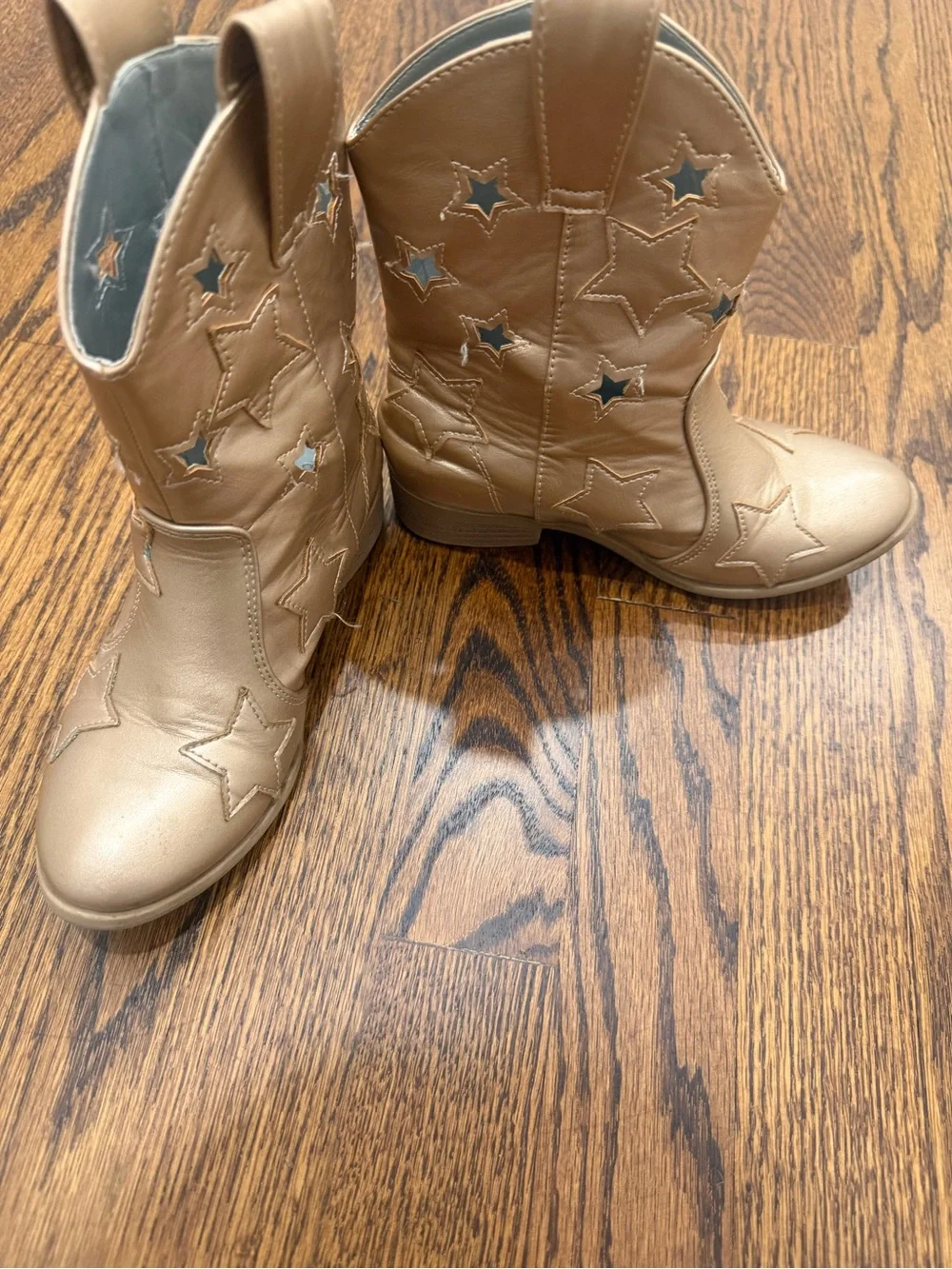 Gold Star Cutout Western Boots